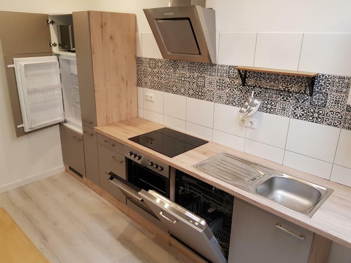 Grosse, Helle Ferienwohnung Mit 2 Balkonen Auf Dem Bauernhof In Der Lueneburger Heide Oetzen Exteriér fotografie