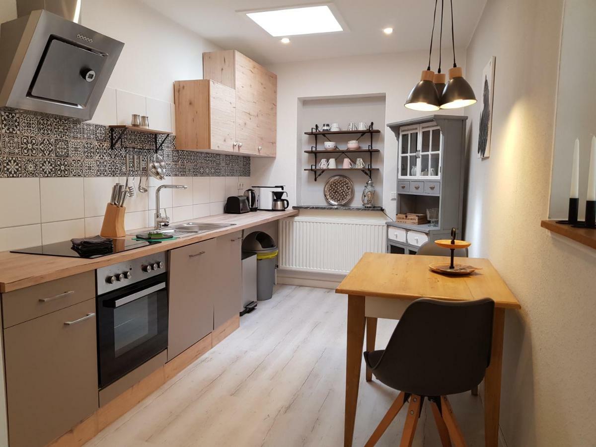 Grosse, Helle Ferienwohnung Mit 2 Balkonen Auf Dem Bauernhof In Der Lueneburger Heide Oetzen Exteriér fotografie