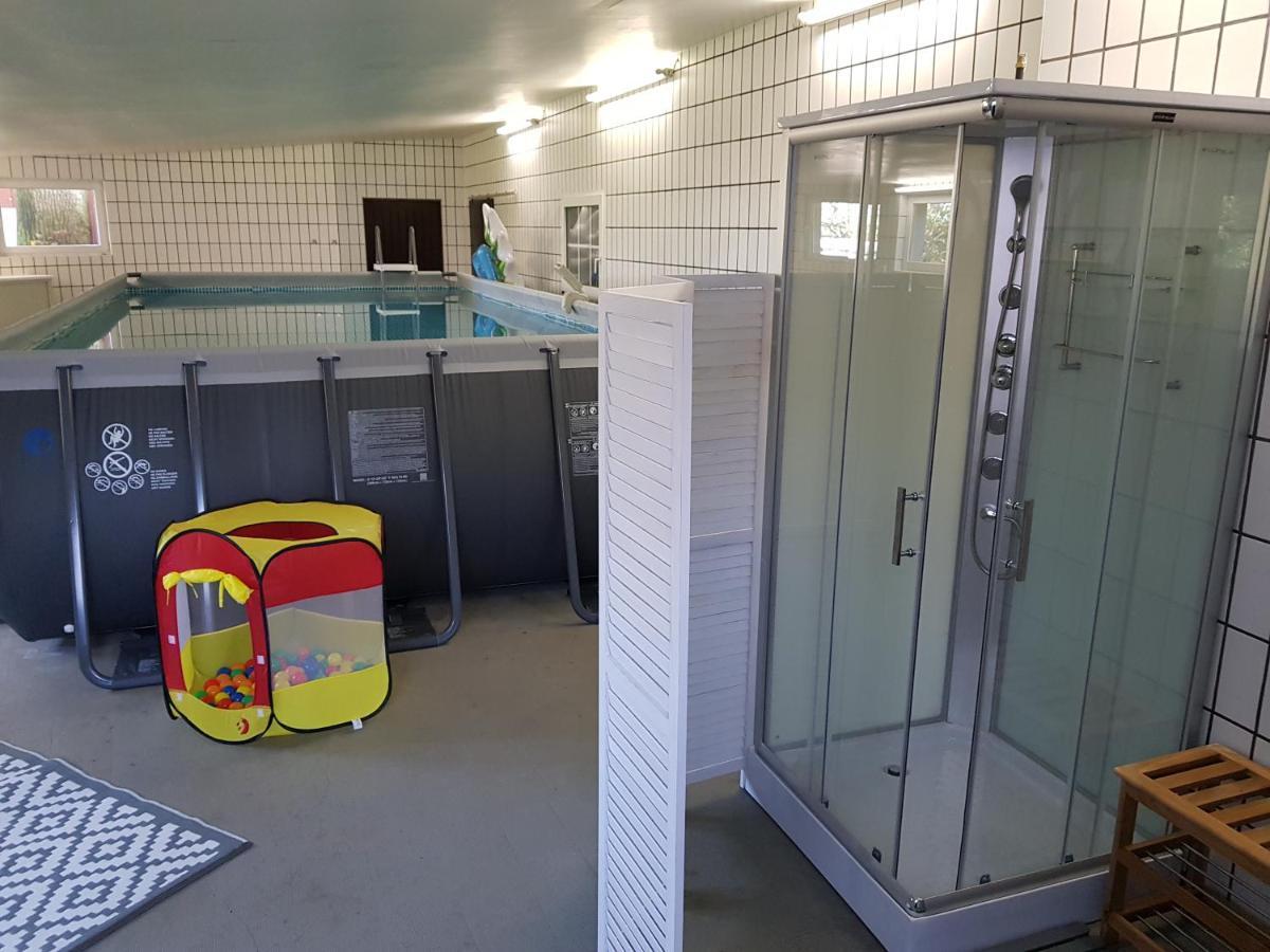 Grosse, Helle Ferienwohnung Mit 2 Balkonen Auf Dem Bauernhof In Der Lueneburger Heide Oetzen Exteriér fotografie